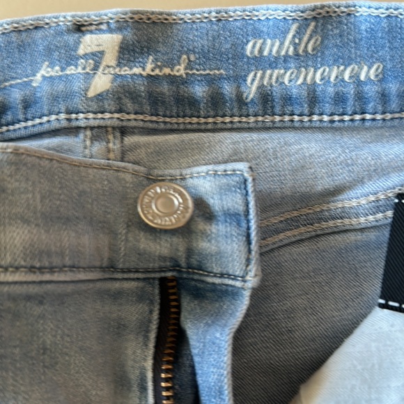 7 for all Mankind Ankle Givenevere Size 23 Light wash Denim - Picture 8 of 10